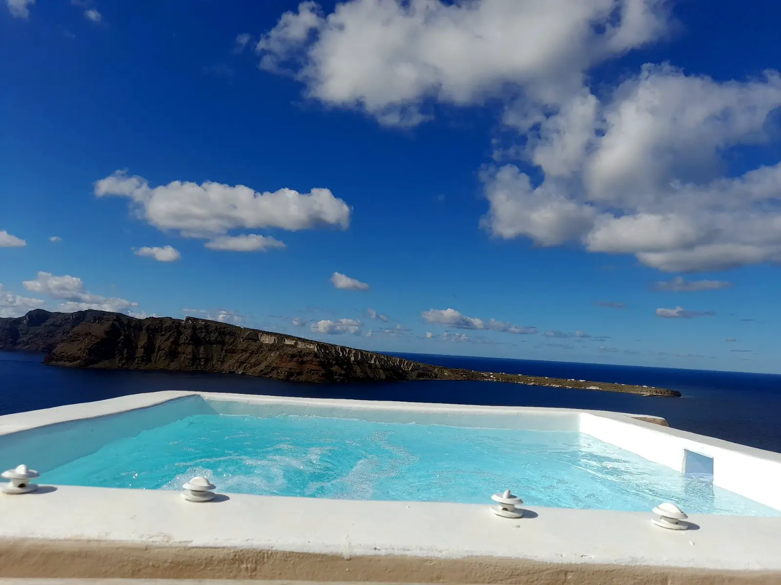 Infinity spa με θέα στη θάλασσα